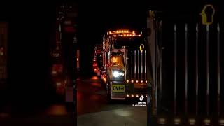 Oversize truck outback kenworth truckers lighteningmcqueen [upl. by Yehudit]