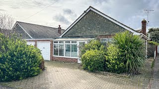 BUNGALOW WITH NO ONWARD CHAIN  TYNDALE DRIVE CLACTONONSEA ESSEX [upl. by Assyn]