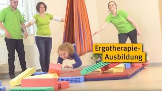 Ergotherapie Ausbildung DöpferSchüler in der Praxis mit Kindern [upl. by Ferneau]