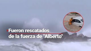 ¡Al rescate  Así salvaron a estas personas atrapadas por las inundaciones tras tormenta quotAlbertoquot [upl. by Harbot]