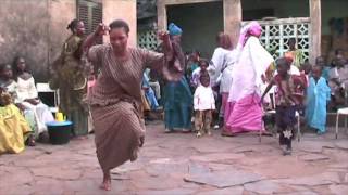 Danse africaine du Mali par Mariamni [upl. by Rawde764]