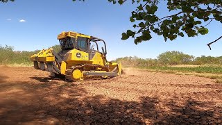 Dozer Work Site Prep For Small Dam JohnDeere750L [upl. by Aneda108]