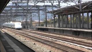 HD 東広島駅 新幹線 通過＆発車 2012年4月2日 [upl. by Meng]