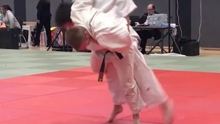 Harai Goshi Slow entry up for FAST JUDO SWEEPING HIP THROW contest Ippon [upl. by Yleik251]