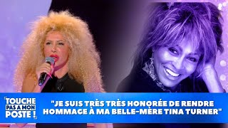 Afida Turner rend hommage en chanson à sa bellemère Tina Turner en direct [upl. by Attoynek]