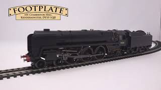 Hornby R2975 462 Britannia 70000 BR Black Collector Centre Special Limited Production no 988 [upl. by Seel662]