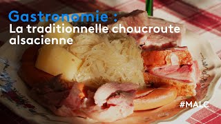 Gastronomie  la traditionnelle choucroute alsacienne [upl. by Notlrac]