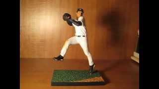 Derek Jeter McFarlane MLB 27 Loose Figure Sports Pick [upl. by Lord]