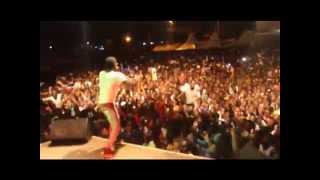 Bisa kdei Storming tachiman  BIsa kdei Live in Concert tigofest [upl. by Nueormahc]