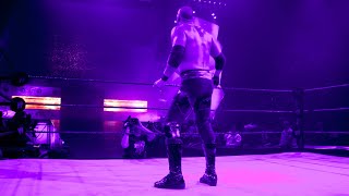 Kane is tormented by The Undertaker during his match against Goldberg Raw Feb 2 2004 [upl. by Macfadyn]