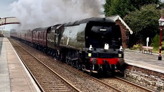 The Cumbrian Mountain Express passing through Appleby at speed running 45 mins late 270124 [upl. by Gerard]