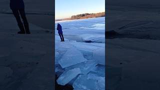 The beauty of ice hummocks Красота ледяных торосов [upl. by Grenier913]