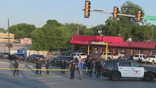 Chase carjacking ends in shooting in Fort Worth [upl. by Drescher766]