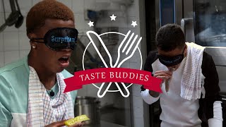 TASTE BUDDIES  Ik zou dit echt niet eten  David Neres amp Antony [upl. by Kerge]