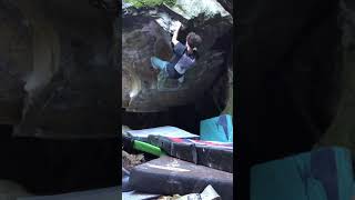 astérie  8a at Massongex Bouldering [upl. by Lejna]