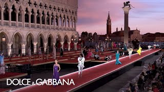 Venezia 2021 the DolceampGabbana Alta Moda Fashion Show in Piazzetta San Marco [upl. by Crissie]