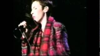 Annie Lennox You Have Placed A Chill In My Heart Live 1995 [upl. by Bulley]