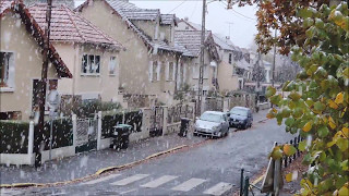 Neige précoce le 7 novembre 2016 à SainteGenevièvedesBois Essonne [upl. by Gratianna]