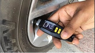 Michelin 12290 Digital Tyre Pressure Gauge How to use [upl. by Brownson]