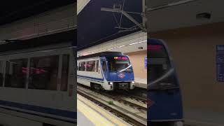 Metro de Madrid 6000 en la Poveda linea 9 [upl. by Wavell]