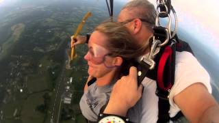 Amanda from Whitwell TN gets her groove on in the sky [upl. by Eatnad210]