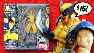 BOOTLEG REVOLTECH WOLVERINE FOR 15 UNBOXING AND ARTICULATION [upl. by Jerri]