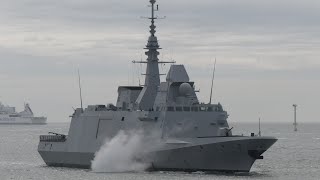 Stealthy French warship blows steam inbound to UK 🇫🇷 🇬🇧 [upl. by Fronnia]