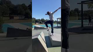 Oldspark double kicky skatboarding kickflip sydney penshurst skate [upl. by Trever457]