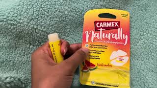 CARMEX NATURALLY HYDRATING LIP BALM REVIEW  Not sponsored [upl. by Atkinson]