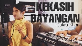 KEKASIH BAYANGAN  COVER By Shely Che Acoustic [upl. by Pardner]