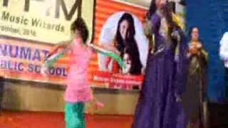 NOORAN SISTERS  LIVE PERFORMANCE 2017  TUNG TUNG BAJE  OFFICIAL FULL VIDEO HD [upl. by Calli100]