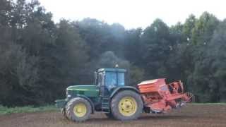 Landwirte im Einsatz Lohnunternehmen Vonberg am säen mit John Deere 7810 [upl. by Brande208]