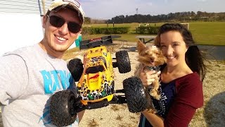 BISON First Fun Run in the Sun Vkarracing 110 4WD Brushless OffRoad RC Truggy RTR  TheRcSaylors [upl. by Ycal]