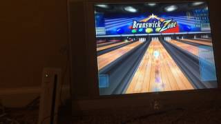 Brunswick cosmic bowling wii gameplay [upl. by Schroer]