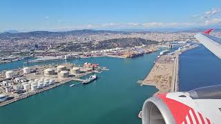 Airbus A320200 Volotea Landing Barcelona BCN [upl. by Htiduj]