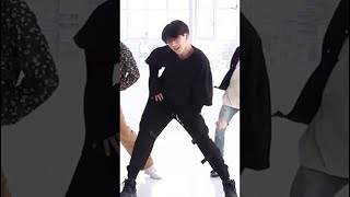 작은 것들을 위한 시 Boy With Luv Dance Practice BTS JUNGKOOK 정국 Focus [upl. by Rosdniw314]