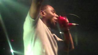 Talib Kweli x Mos Def live from Bataclan Paris quotDefinitionquot [upl. by Moss142]