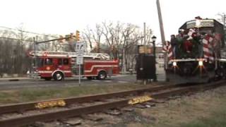 CSX amp Norfolk Southern Christmas Santa Train Part 2 [upl. by Ludba]