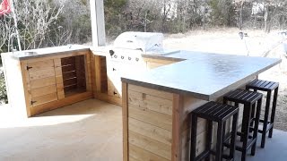 DIY Modern Outdoor Kitchen and Bar  Modern Builds  EP 21 [upl. by Alica]