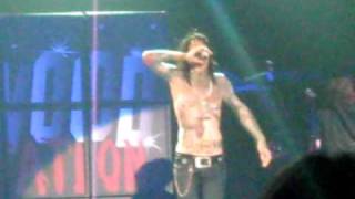 Trace Cyrus takes off shirt during Miley world tour hartford CT [upl. by Nyladnarb]