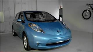 2011 Nissan LEAF EV Walkaround amp Review  Nissan Insider [upl. by Diann42]