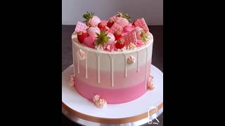 كيك بسيط و سهل بدون تعقيدات كيك cake cakedecorating cakedecorat cakeart [upl. by Zelma203]