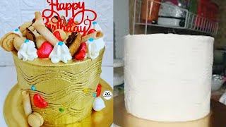 How to use gold lustre dust on buttercream cake [upl. by Aihsem]