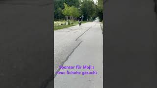 Nach dem Video braucht Moji neue Schuhe 😳👟 quickly nsu moji bikelife [upl. by Htebazle393]