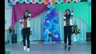 Mizo worship dance  Mizo schoolgirls  NEMS Hnahthial [upl. by Hamilah]