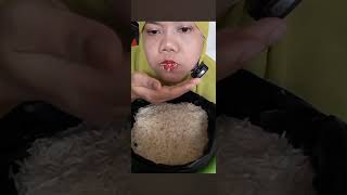 RAW RICE EATINGRAW RICEDYMA KULINER makanberasmentah [upl. by Kellina]