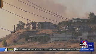 Sandhurst Fire Officials residents speak about evacuation orders [upl. by Htiduj]