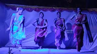 Remix lavani 💃 group dance 💃 [upl. by Nosdrahcir]