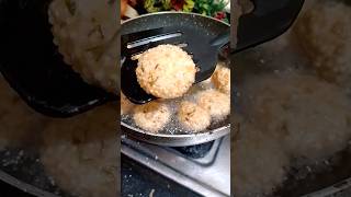 sabudana vada trending food indianfood vart diamond Di songviralvideo youtubeshorts shorts [upl. by Obocaj]