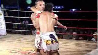 Lethwei vs Muay Thai Headbutt KO [upl. by Crescint]